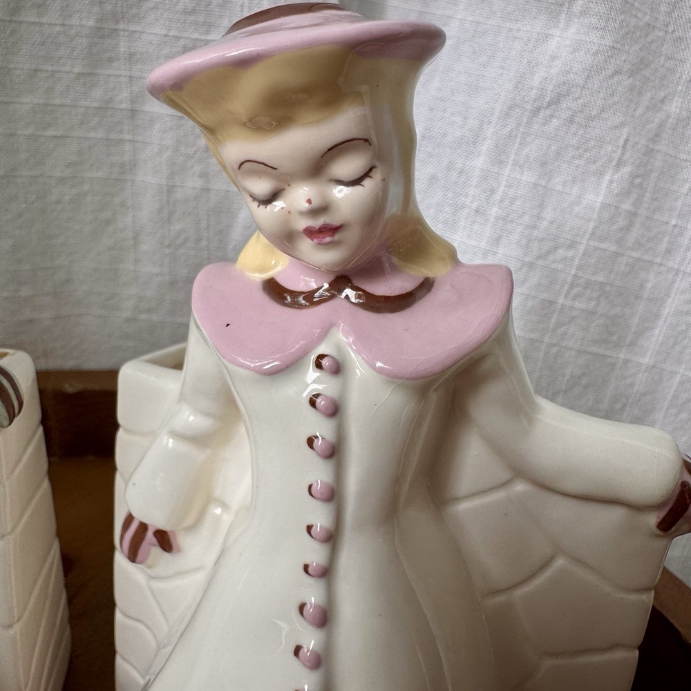 Vintage Girl Planter Pair Japan Napco Style Pink Mint Kitsch Set Of 2 MCM Vase - Picture 6 of 16